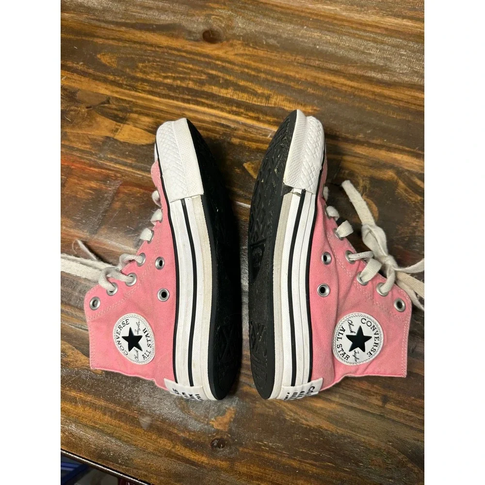 Kids Converse Chuck Taylor All Star High Top Pink Canvas Shoes‎ Size 4 Youth